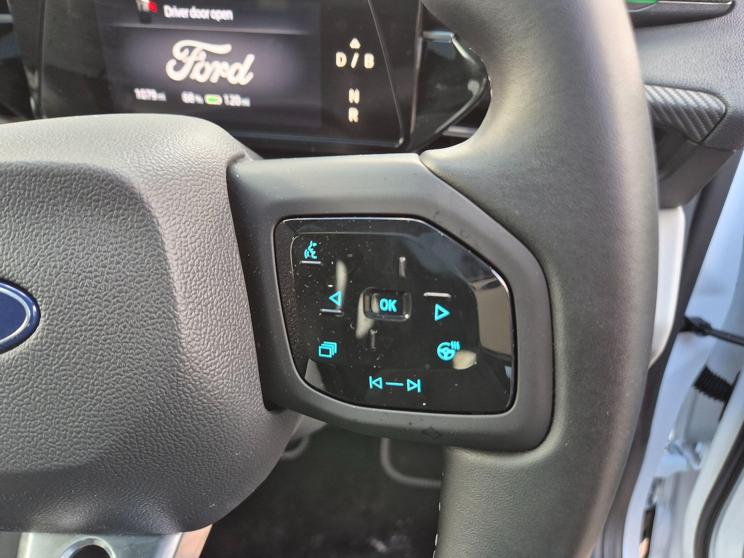 Used Ford Capri 2025 for sale - 76633728: Photo 22