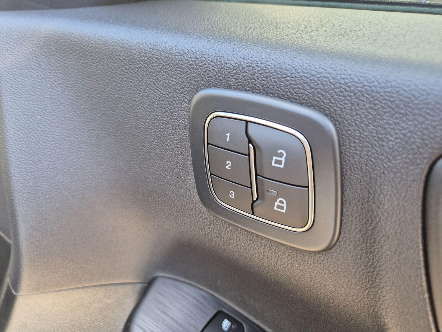 Used Ford Kuga 2025 for sale - 77109656: Photo 20