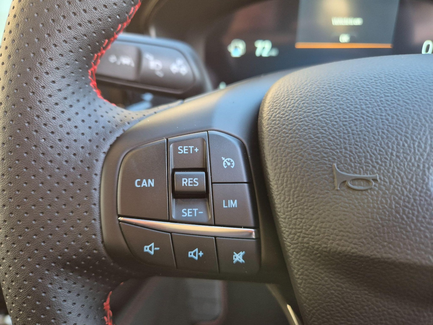 Used Ford Focus 2025 for sale - 76633251: Photo 16