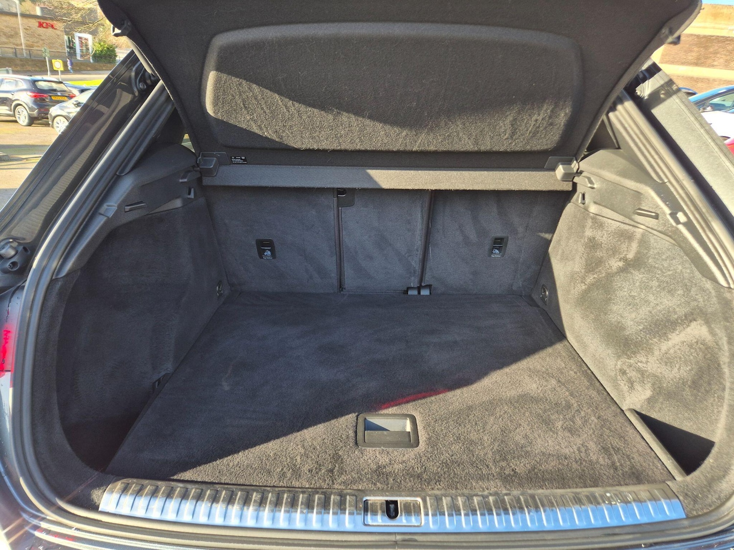 Used Audi Q3 2021 for sale - 76613092: Photo 30