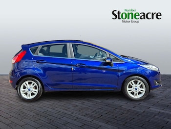 Used Ford Fiesta 2016 for sale - 75838740: Photo