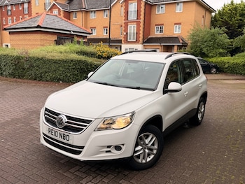 Used Volkswagen Tiguan 2010 for sale - 79013039: Photo