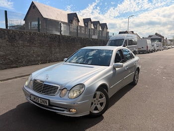 Used Mercedes-Benz E Class 2005 for sale - 78970832: Photo