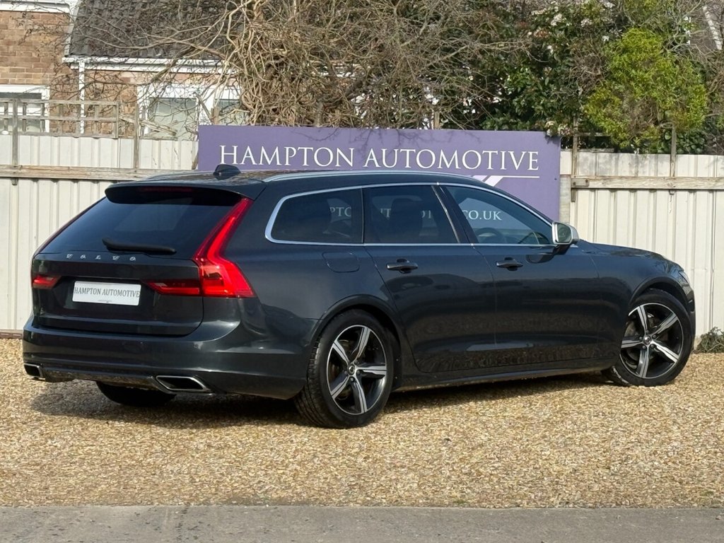 Used Volvo V90 2018 for sale - 77911045: Photo 2