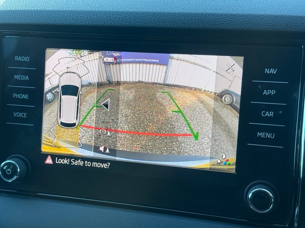 Used Skoda Karoq 2020 for sale - 76950526: Photo 17