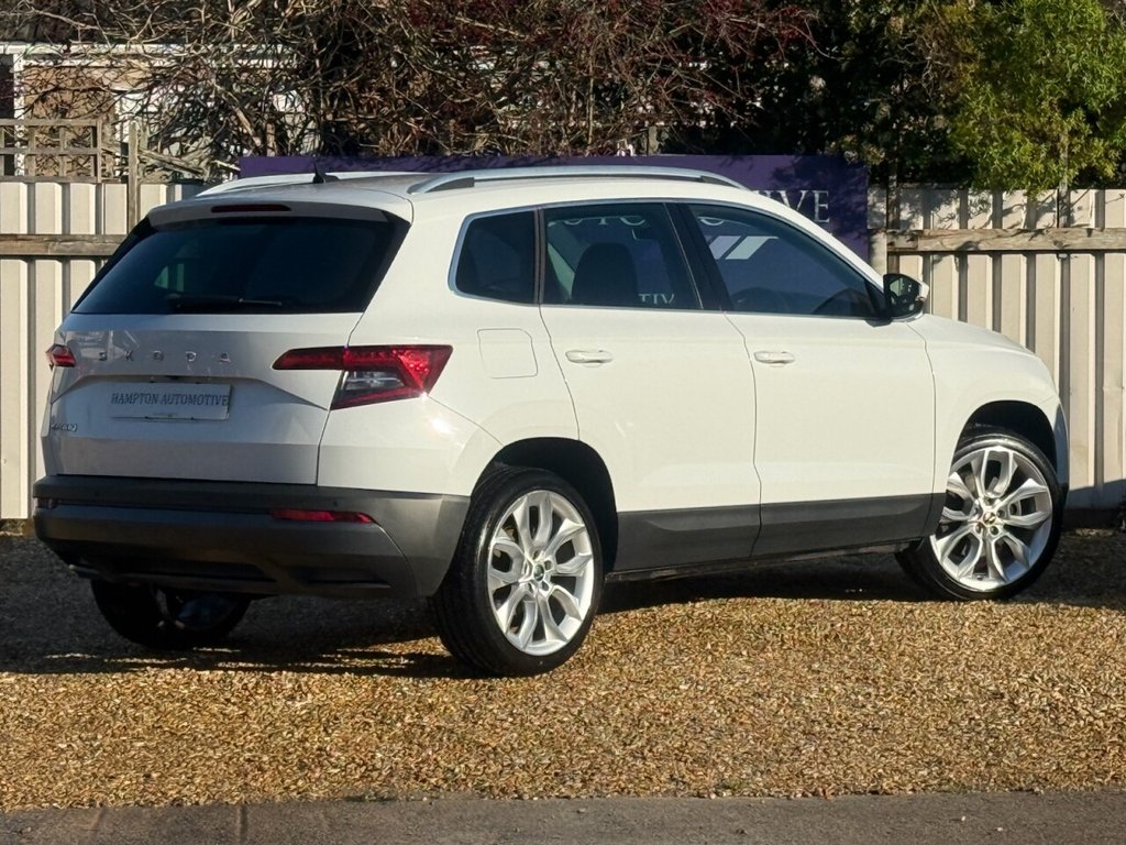 Used Skoda Karoq 2020 for sale - 76950526: Photo 2