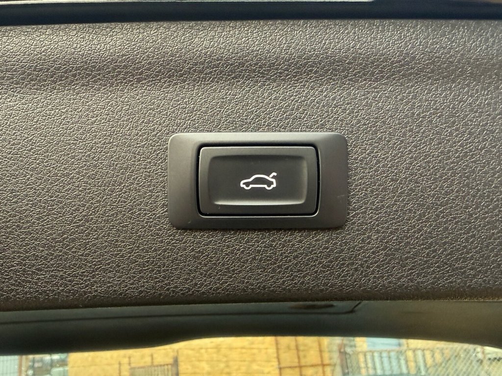 Used Audi Q3 2016 for sale - 77153287: Photo 22