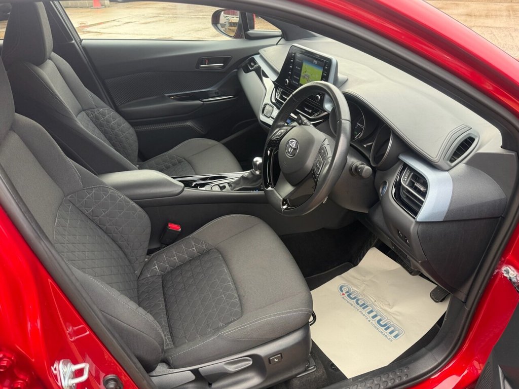 Used Toyota C-HR 2020 for sale - 76950157: Photo 15