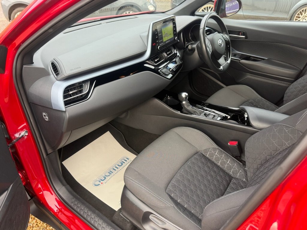 Used Toyota C-HR 2020 for sale - 76950157: Photo 17