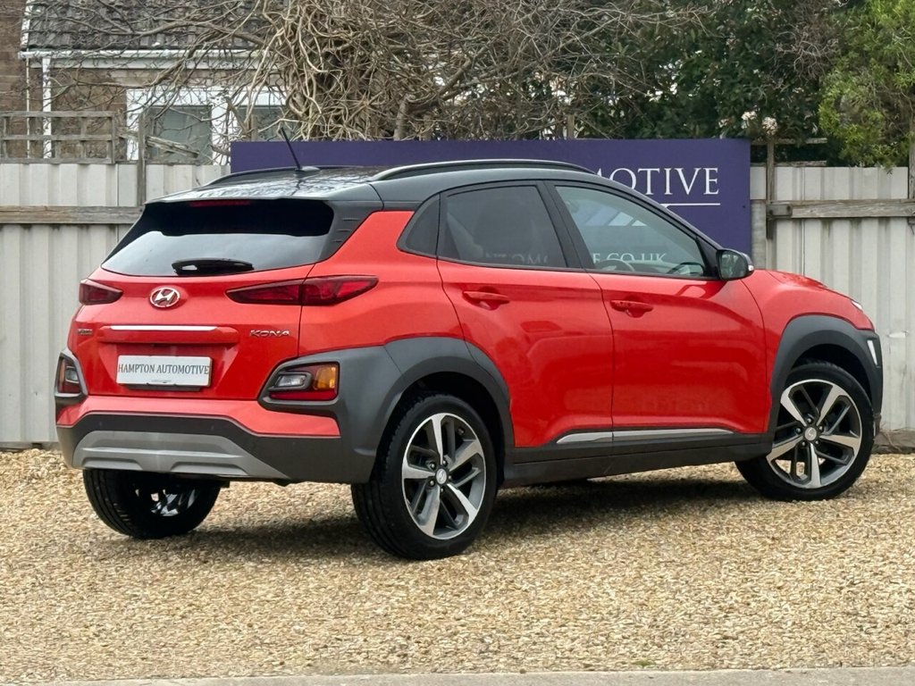 Used Hyundai KONA 2018 for sale - 77680923: Photo 2