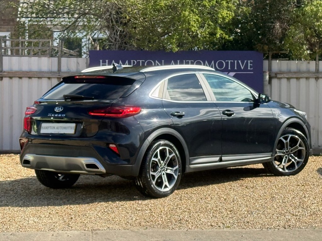 Used Kia XCeed 2020 for sale - 78110650: Photo 2