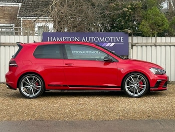 Used Volkswagen Golf 2017 for sale - 77355754: Photo