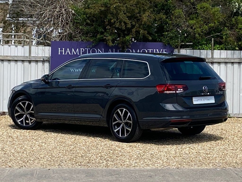 Used Volkswagen Passat 2023 for sale - 77920459: Photo 2