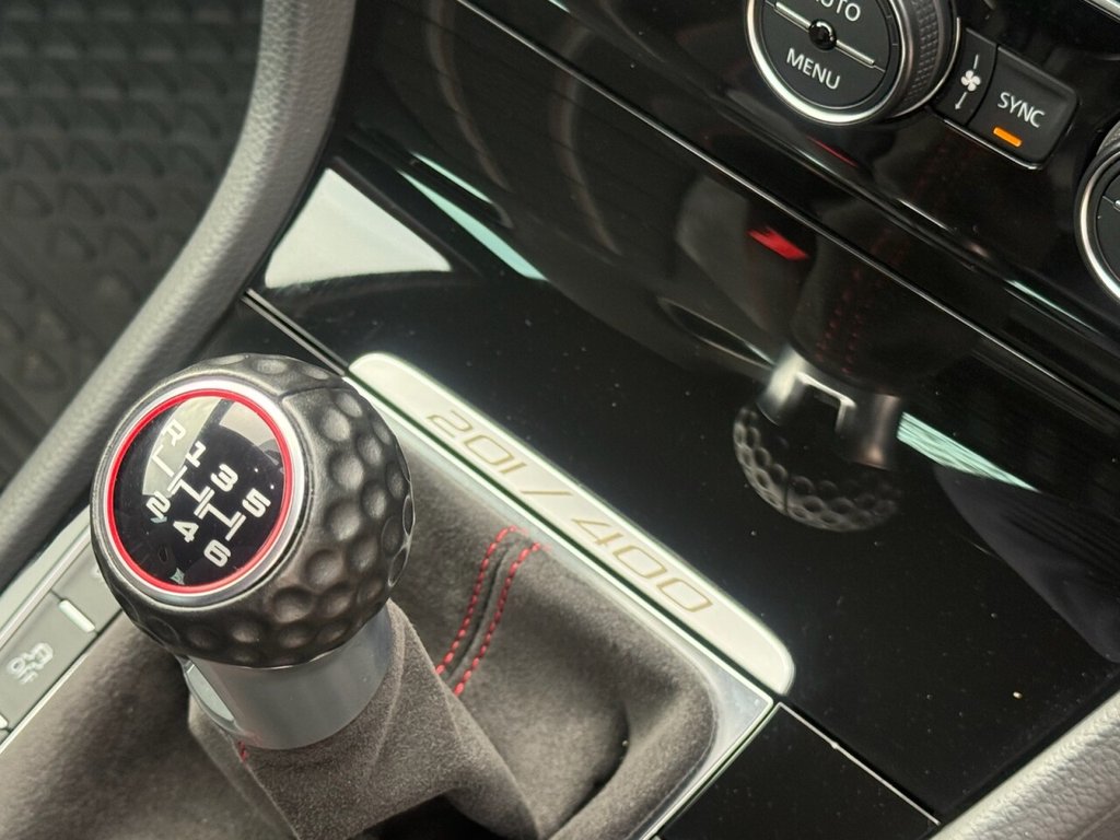 Used Volkswagen Golf 2017 for sale - 77725816: Photo 23