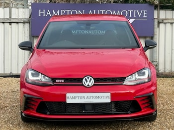 Used Volkswagen Golf 2017 for sale - 77725816: Photo