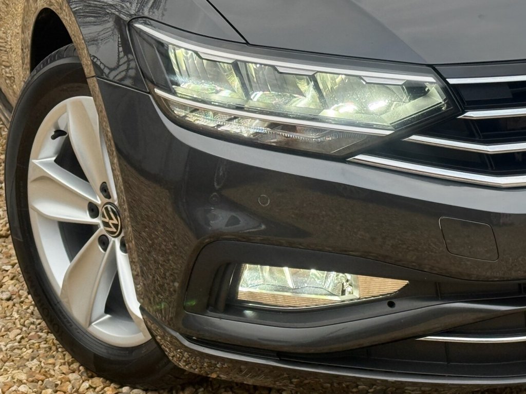 Used Volkswagen Passat 2021 for sale - 76950203: Photo 10