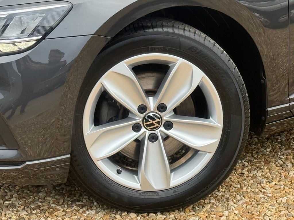 Used Volkswagen Passat 2021 for sale - 76950203: Photo 11