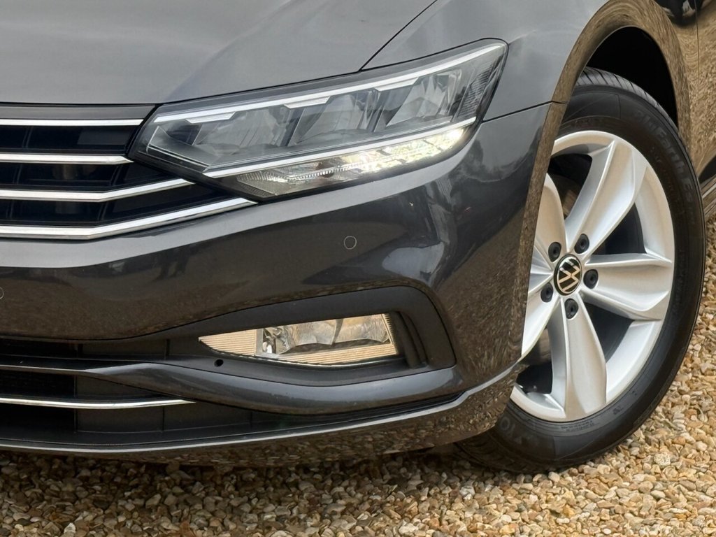 Used Volkswagen Passat 2021 for sale - 76950203: Photo 9