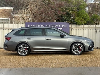 Used Skoda Octavia 2022 for sale - 76950238: Photo