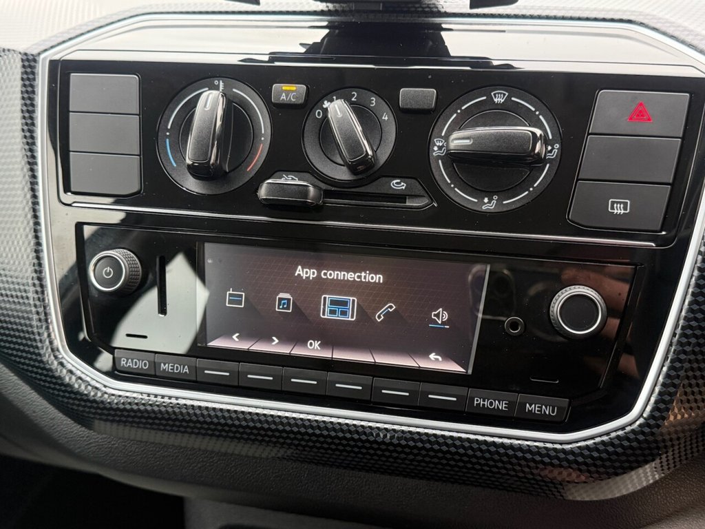 Used Volkswagen up! 2017 for sale - 77394367: Photo 28