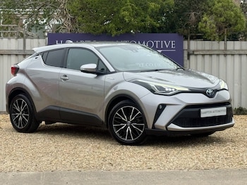 Used Toyota C-HR 2020 for sale - 78241800: Photo