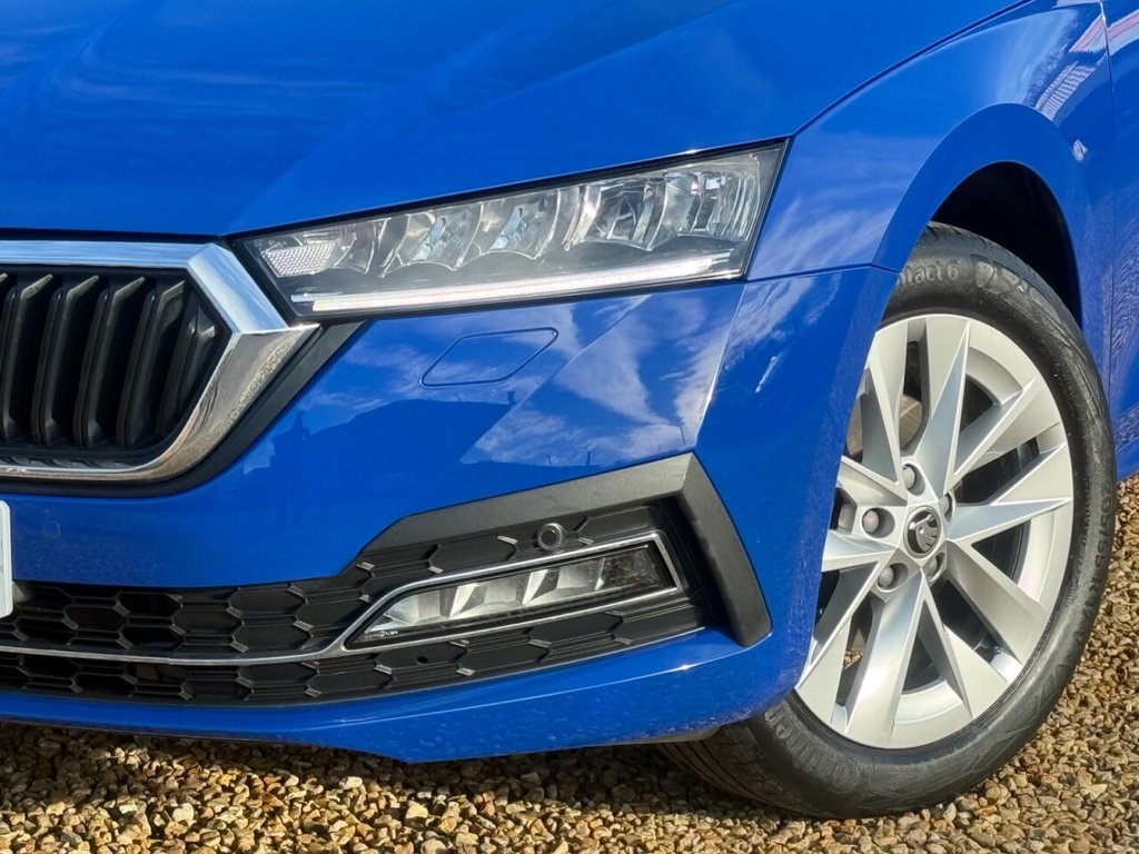 Used Skoda Octavia 2021 for sale - 76950536: Photo 9