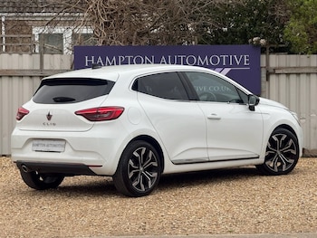 Used Renault Clio 2023 for sale - 77680940: Photo