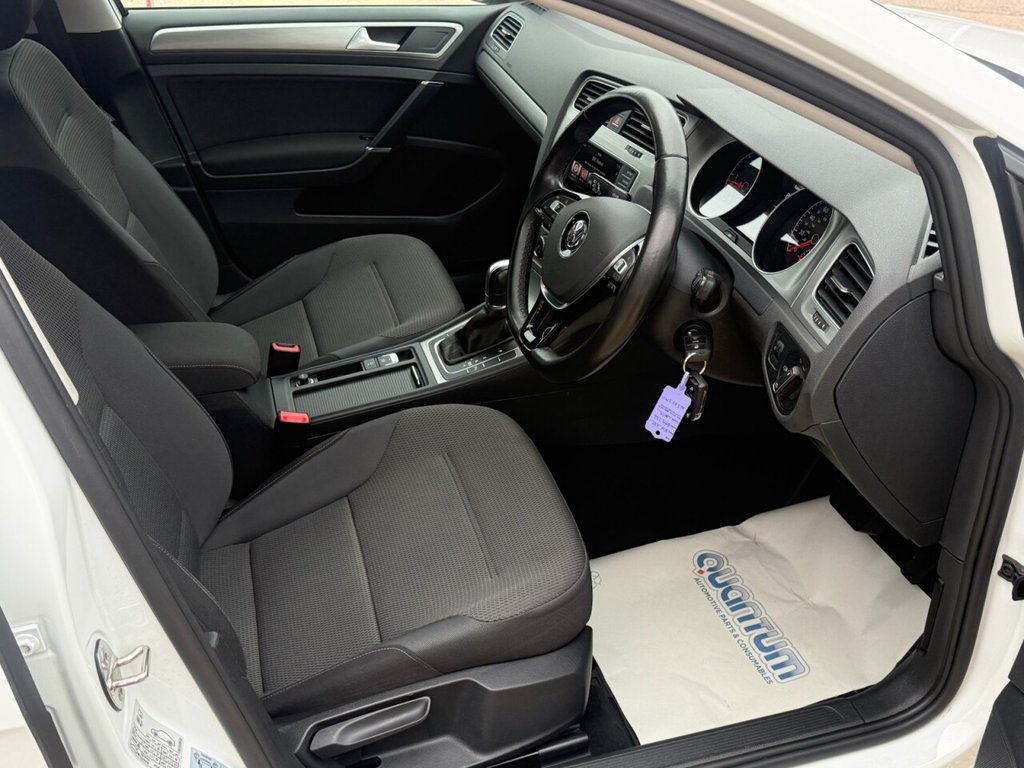Used Volkswagen Golf 2016 for sale - 76950101: Photo 16