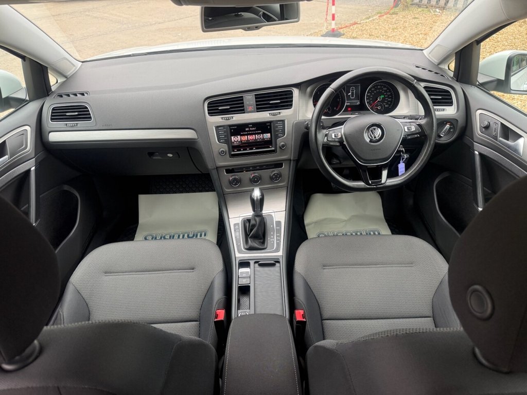 Used Volkswagen Golf 2016 for sale - 76950101: Photo 17