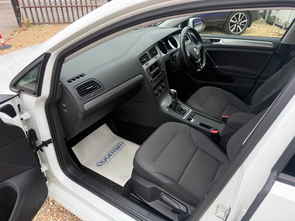 Used Volkswagen Golf 2016 for sale - 76950101: Photo 18