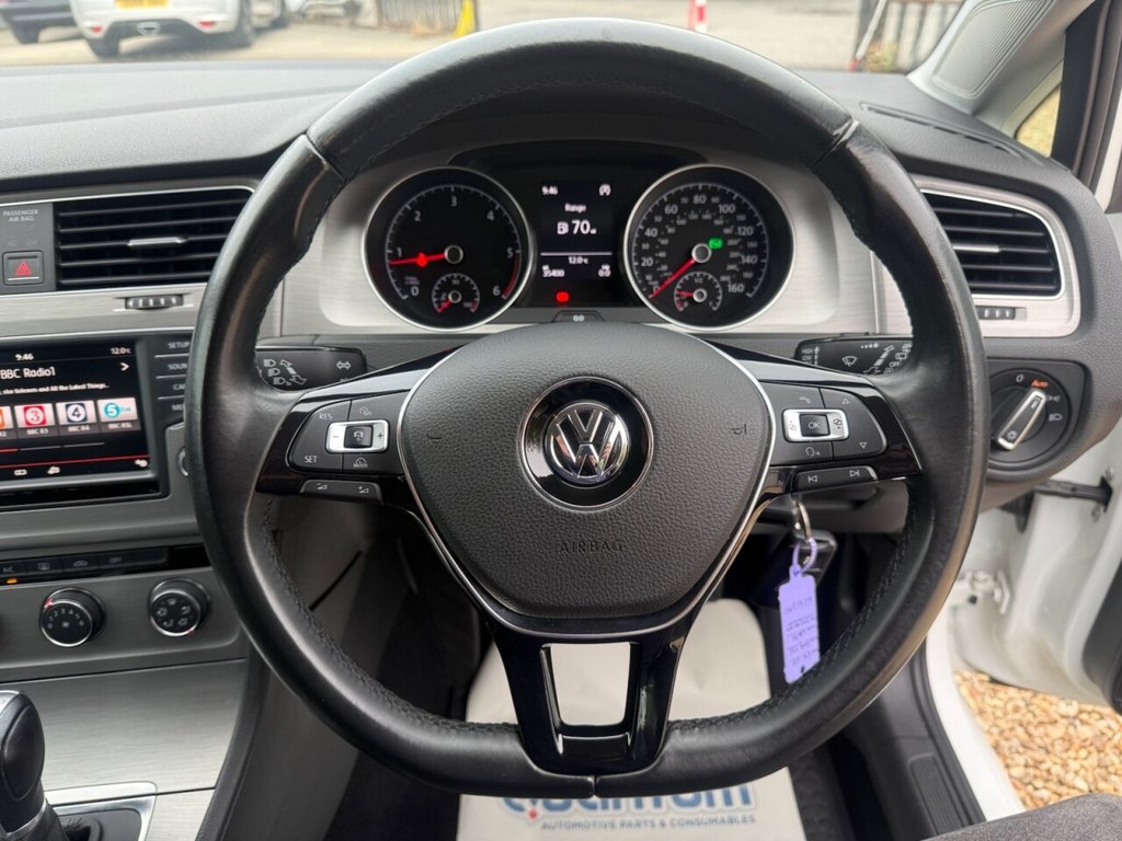 Used Volkswagen Golf 2016 for sale - 76950101: Photo 23