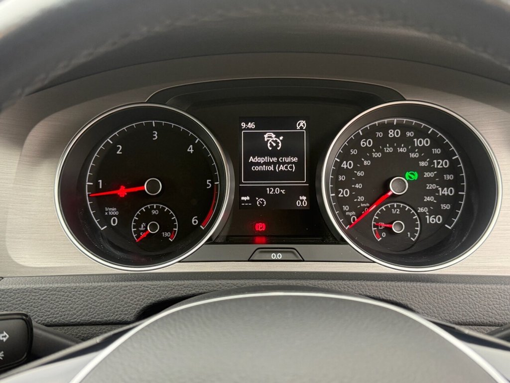 Used Volkswagen Golf 2016 for sale - 76950101: Photo 27