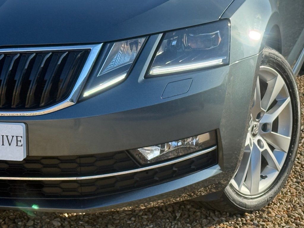 Used Skoda Octavia 2020 for sale - 76950252: Photo 10