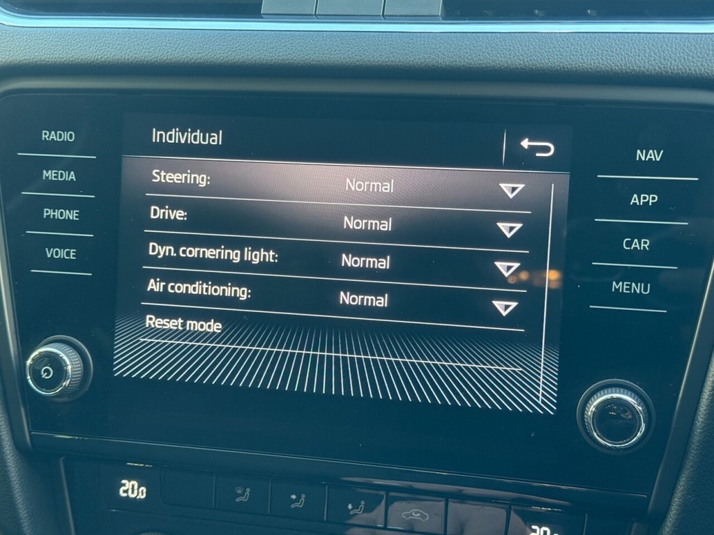 Used Skoda Octavia 2020 for sale - 76950252: Photo 37