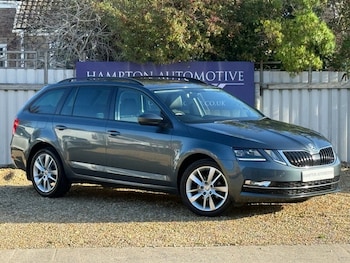 Used Skoda Octavia 2020 for sale - 76950252: Photo