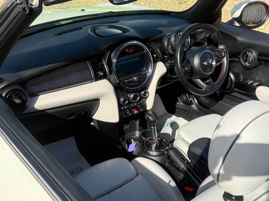 Used MINI Convertible 2016 for sale - 78022056: Photo 19