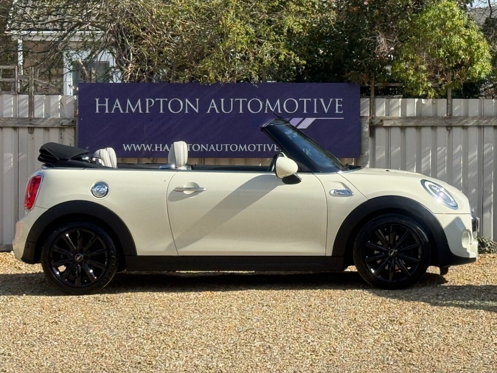 Used MINI Convertible 2016 for sale - 78022056: Photo 4