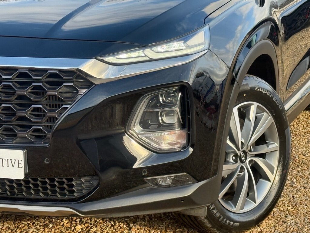 Used Hyundai Santa Fe 2019 for sale - 77089118: Photo 10