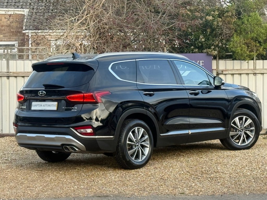 Used Hyundai Santa Fe 2019 for sale - 77089118: Photo 5