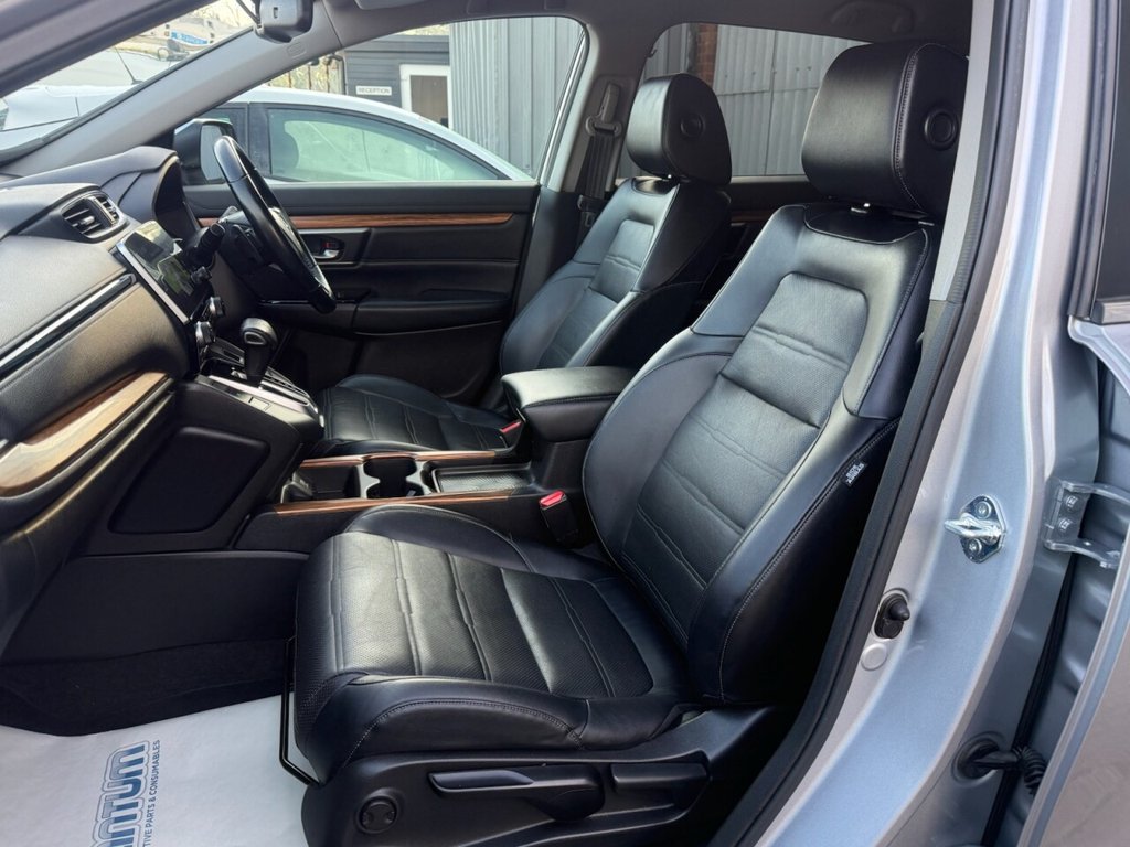 Used Honda CR-V 2020 for sale - 76950166: Photo 18