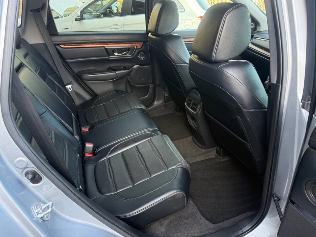 Used Honda CR-V 2020 for sale - 76950166: Photo 19