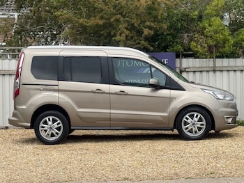 Used Ford Tourneo Connect 2019 for sale - 78631697: Photo