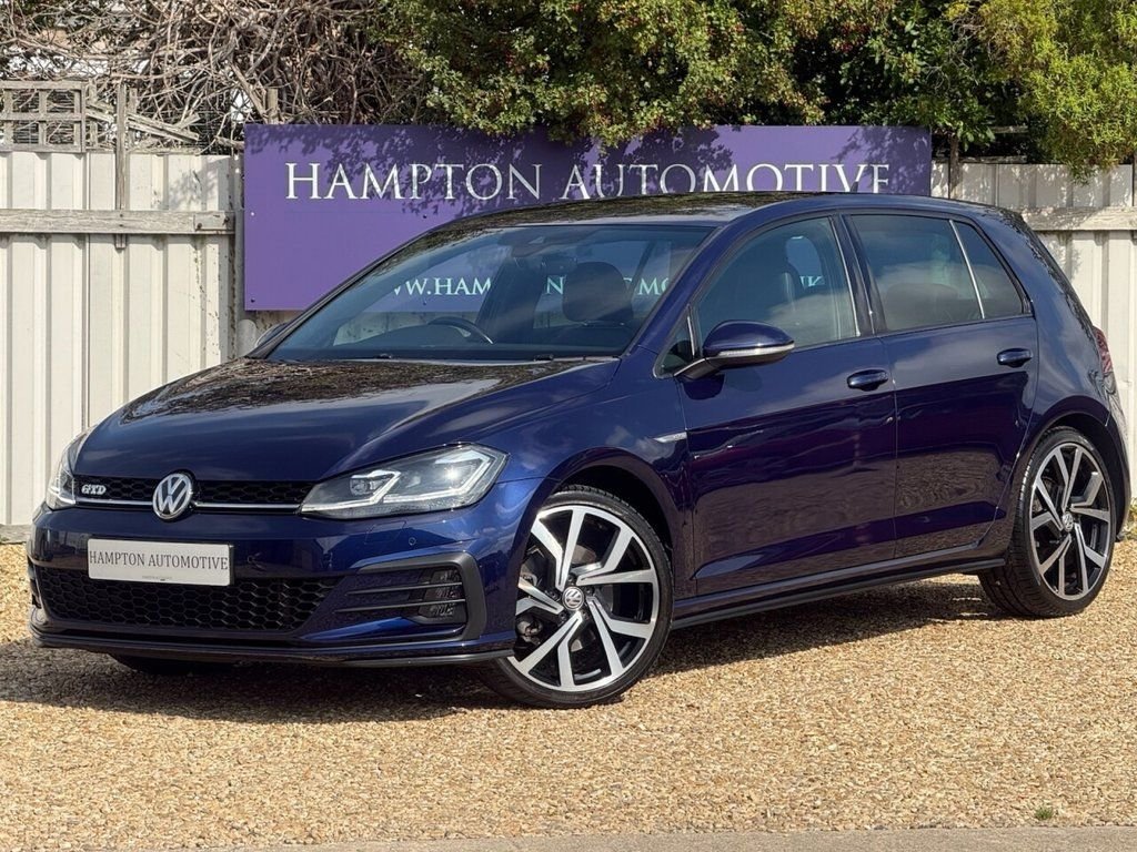 Used Volkswagen Golf 2019 for sale - 77407678: Photo 1