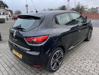 Used Renault Clio 2015 for sale - 77370672: Photo