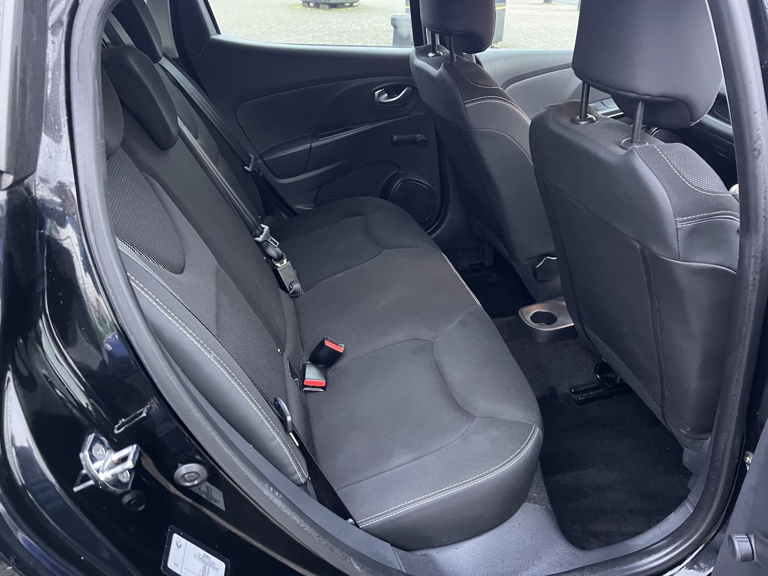 Used Renault Clio 2015 for sale - 77370672: Photo 6