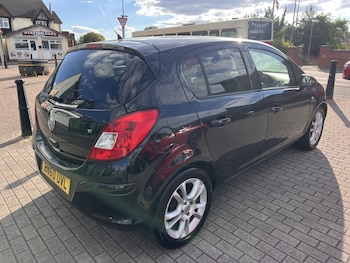 Used Vauxhall Corsa 2011 for sale - 79105067: Photo