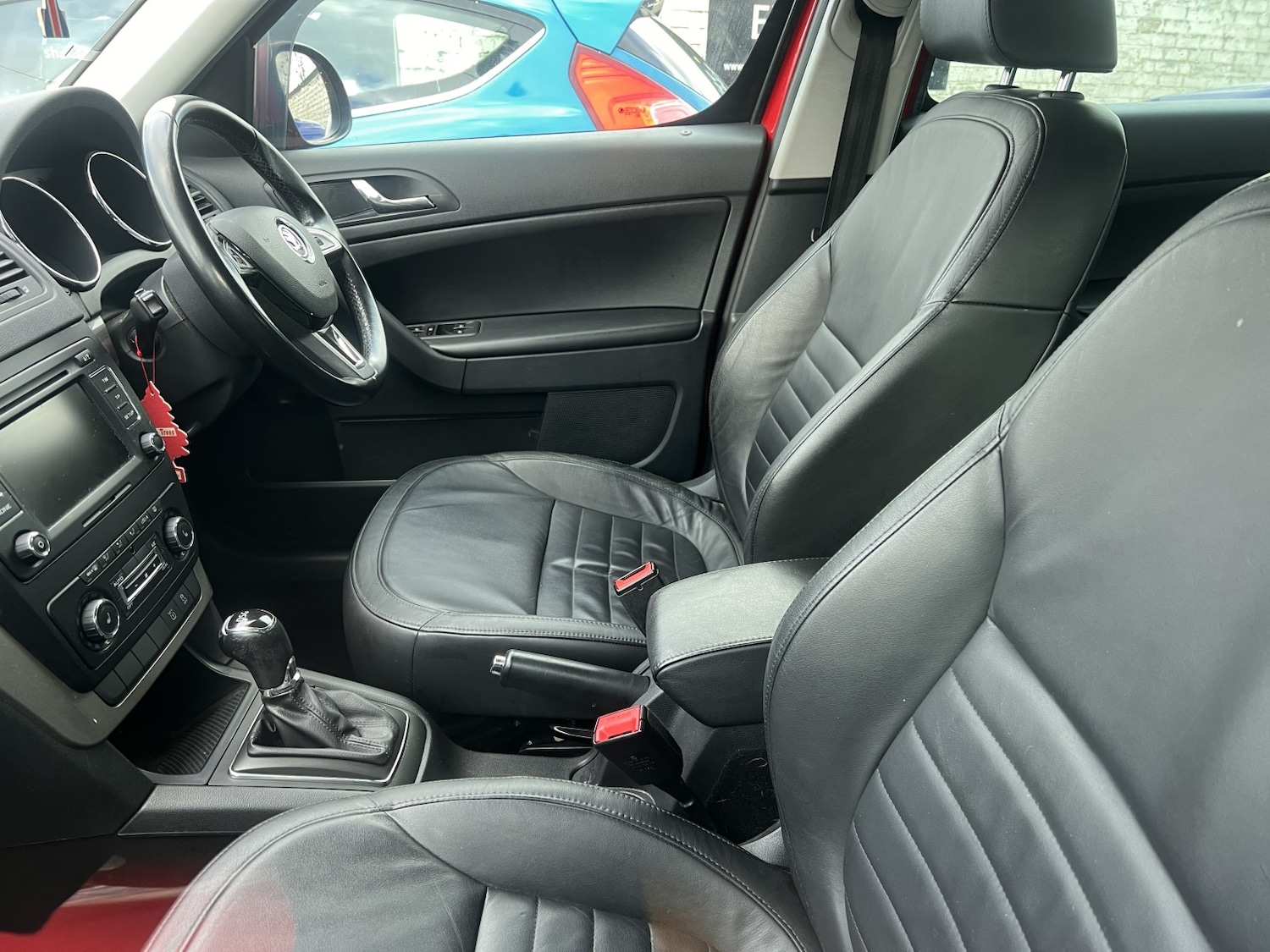 Used Skoda Yeti 2014 for sale - 77707125: Photo 5