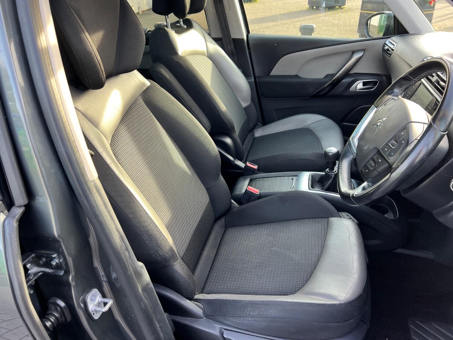 Used Citroen Grand C4 Picasso 2016 for sale - 77632501: Photo 5