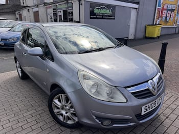 Used Vauxhall Corsa 2009 for sale - 79687408: Photo
