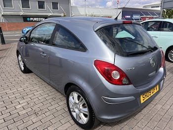 Used Vauxhall Corsa 2009 for sale - 79687408: Photo